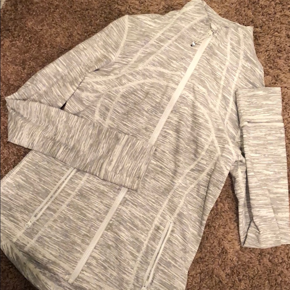 Lulu Lemon Grey Running jacket